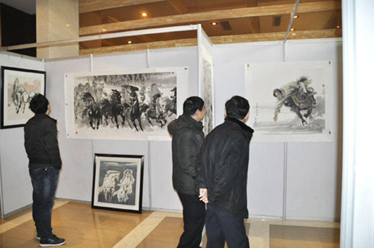 2014德凤山、吴景晨“龙马精神”主题画展在山东济南开展