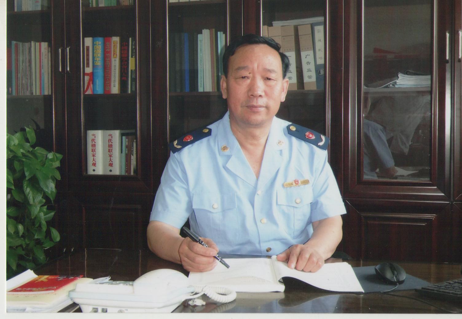 全国名人书画艺术风采展示--殷国富