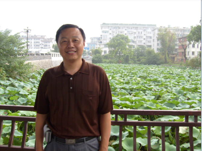 陈春