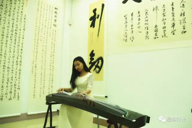 还在路上，且歌且行——“剑胆琴心”军人杨东方个人书法作品展正