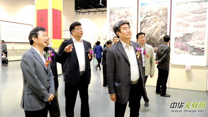第五届“大美平谷 水墨周庄”书画展开幕