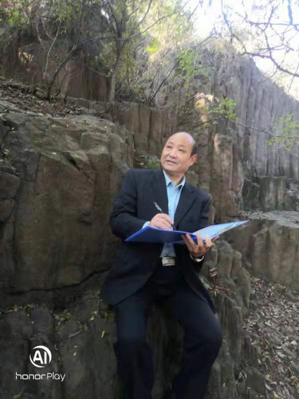 中国大众文化学会名人书画艺术发展委员会——李明