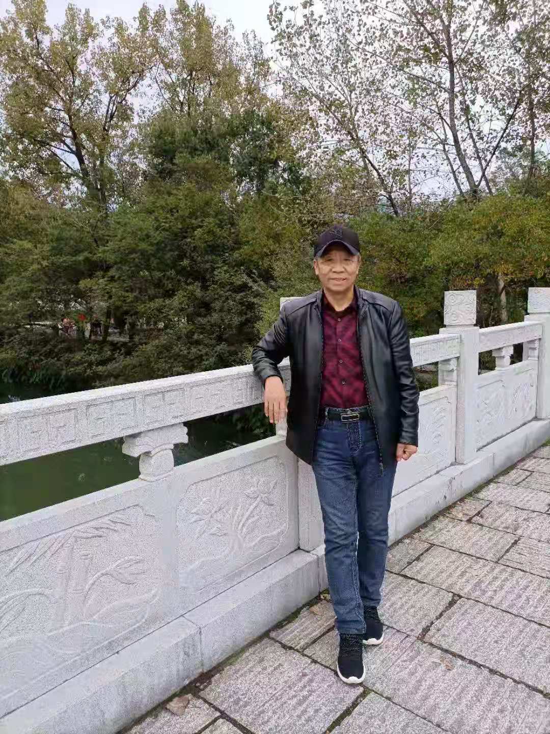 全国名人书画艺术风采展示--万忠祥