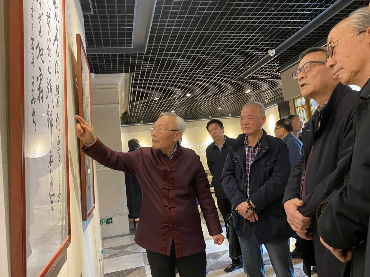 用诗书高扬社会主义主旋律 ——赵学敏中华二十四节气诗书展览暨研讨侧记