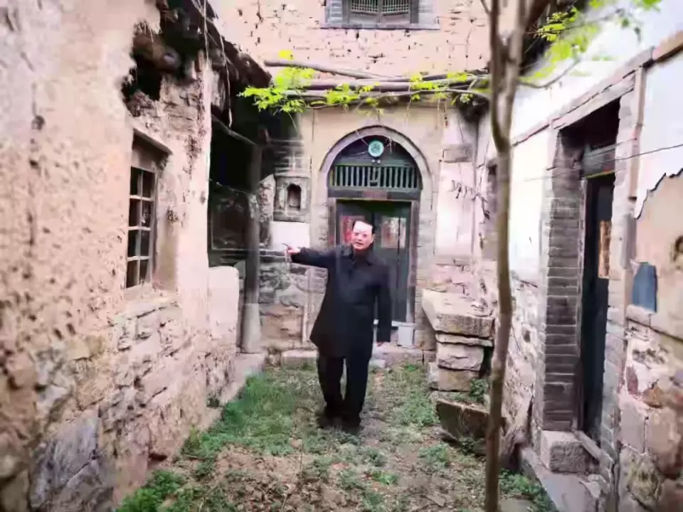 涉县籍老兵军旅书法家王成志挥毫泼墨祝贺河北省旅发大会圆满成功