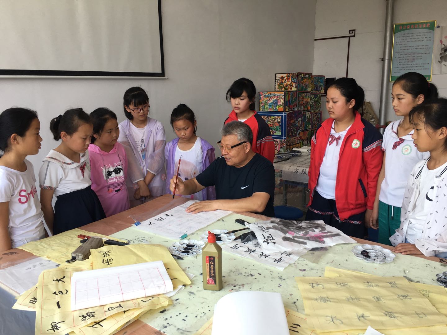 中国大众文化学会名人书画艺术发展委员会——王文华