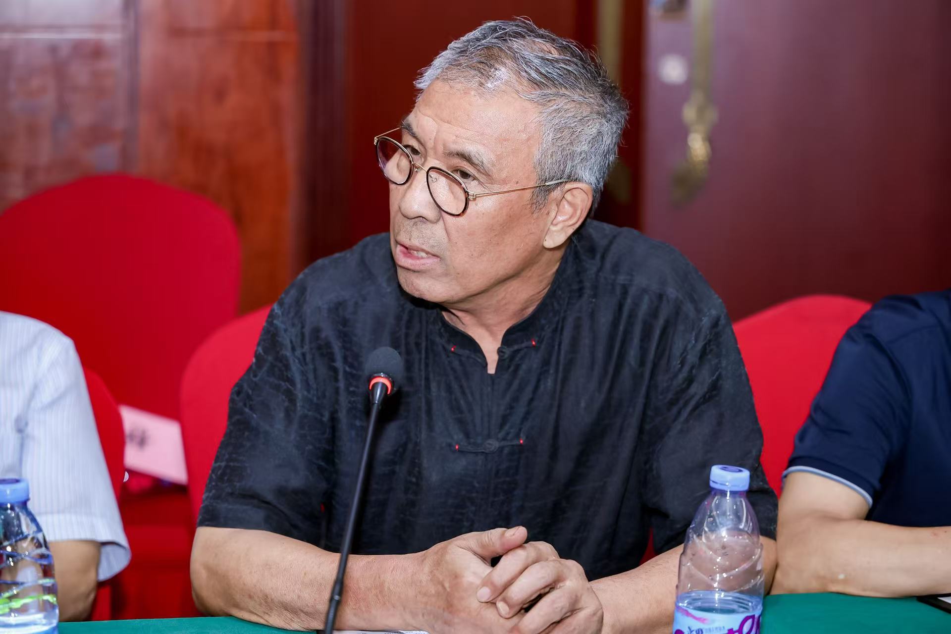 文化进万家文艺研讨会之卢宏斌中国画个展艺术学术交流会在京举行