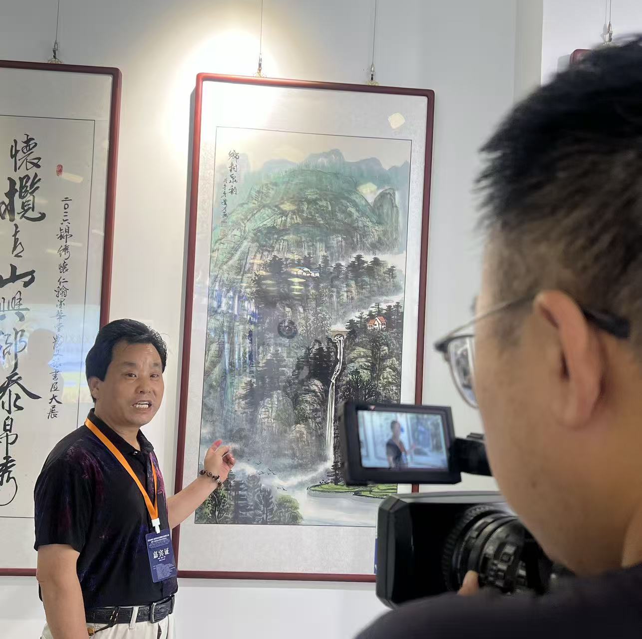晋聚五洲·书香怀仁——中宣书画院书画展亮相2026怀仁首届农文旅融合发展大会暨第一届进出口商品交易博览会